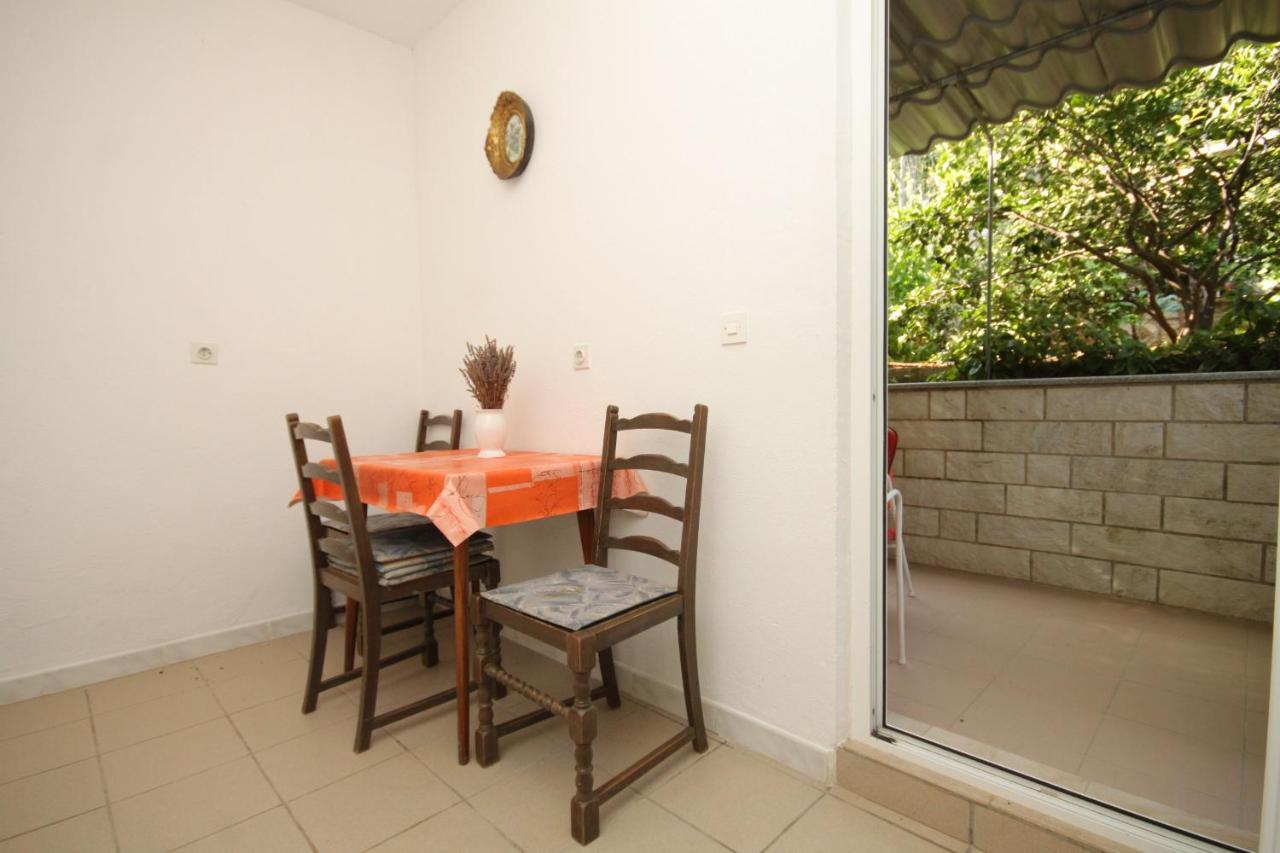 Seaside Secluded Apartments Cove Smokvina, Hvar - 4036 Bogomolje Eksteriør bilde